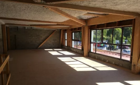 TOURNIER - Surélévation du Crédit Agricole Montréal la Cluse